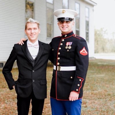 stoneedwards15's tweet photo. #NewProfilePic https://t.co/T869mTZToj