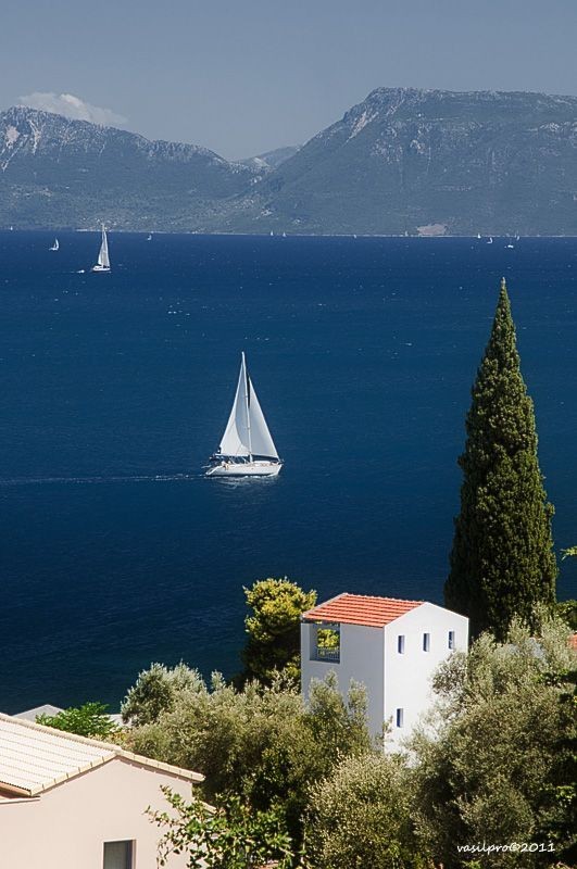 Zerod00's tweet photo. 'Το καλοκαίρι, είναι η εποχή που πετάς τα άγχη σου μαζί με τα ρούχα σου. Μερικές μέρες του, μπορεί να μεθύσεις με την πεποίθηση ότι όλα στον κόσμο πάνε καλά... !!

Ada Louise Huxtable

Καλημέρα φίλοι μου!!❤❤❤ https://t.co/nHBQ1XO3u2