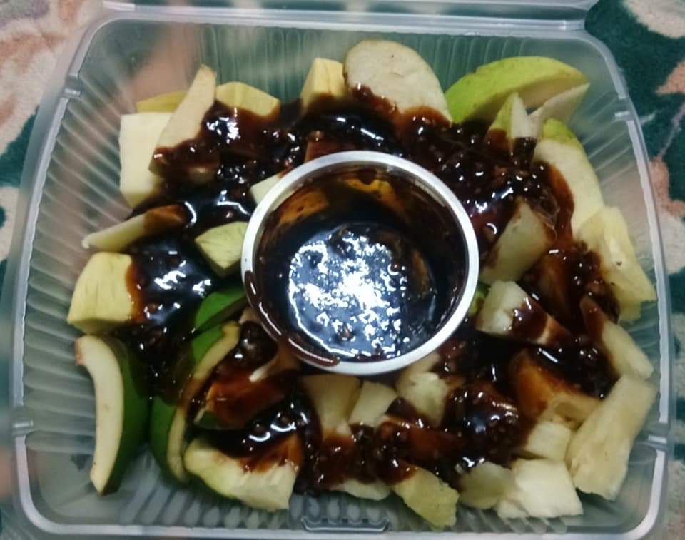 RIZQICAFE_PMAS's tweet photo. Malam ni dan moreh dengan coleq buah? Odaaa lah jangan tengok saje .
Rizqi d cafe ada buat delivery harini gaisss #pasirmas #rizqidcafe #rojakbuah #choleqbuahsedap #sedapbaqhang #bukanbiasabiasa #kelate #fooddelivery #stayathome #codPasirmas https://t.co/zURKvfcBlW