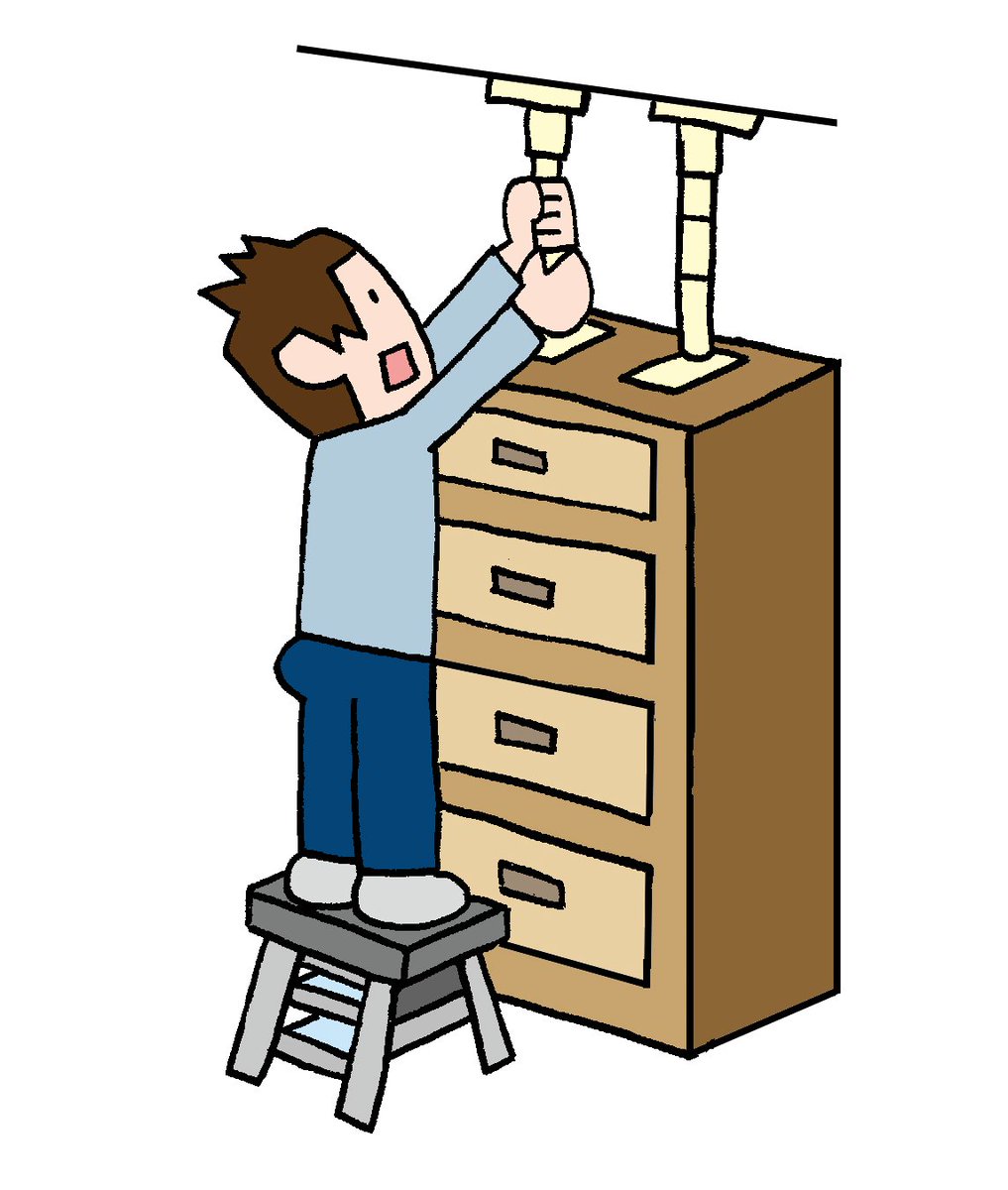 防災無料イラスト 家具固定のイラスト T Co Jxvdb23dvf 外出自粛で家にいることが多いこの期間 家具の固定など防災対策に時間を使うのも一つの手ですね