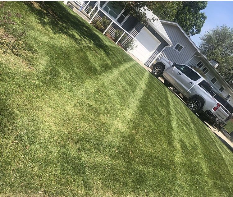 LlcRoiter's tweet photo. New set up this year ... new mowers are rockin’ https://t.co/ssfVyVNE2r