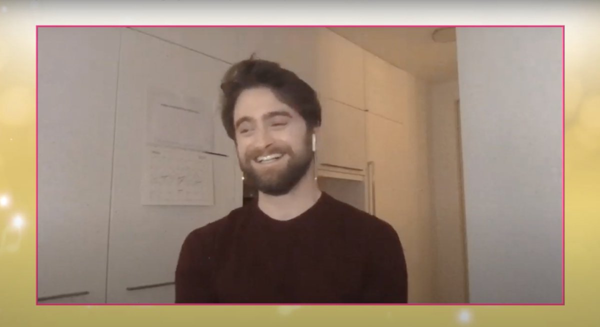 Blessing your timeline with Daniel Radcliffe ☺️ youtube.com/watch?v=umg31V…