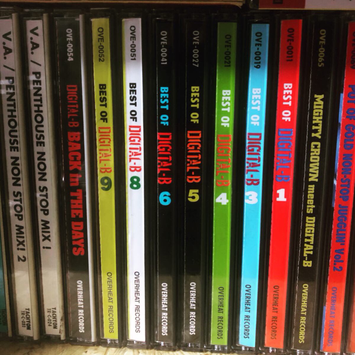 STIFFYBOTHWINGS's tweet photo. DIGITAL-B🔊
#digitalbrecords #digital_b @digitalbrecords #jamaica #overheat #cd #90s #名曲沢山 #2と7買取ます 🙌 https://t.co/dmiu2YGvrj