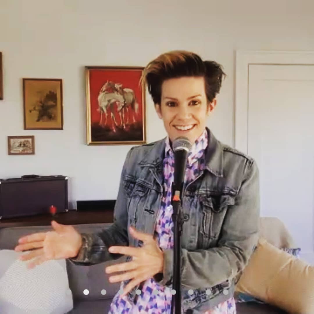 GeorgieCountry's tweet photo. Tuning in to watch the legend that is @cameronesposito 😁 #comedy #funny #standup https://t.co/AYOXBODOp6