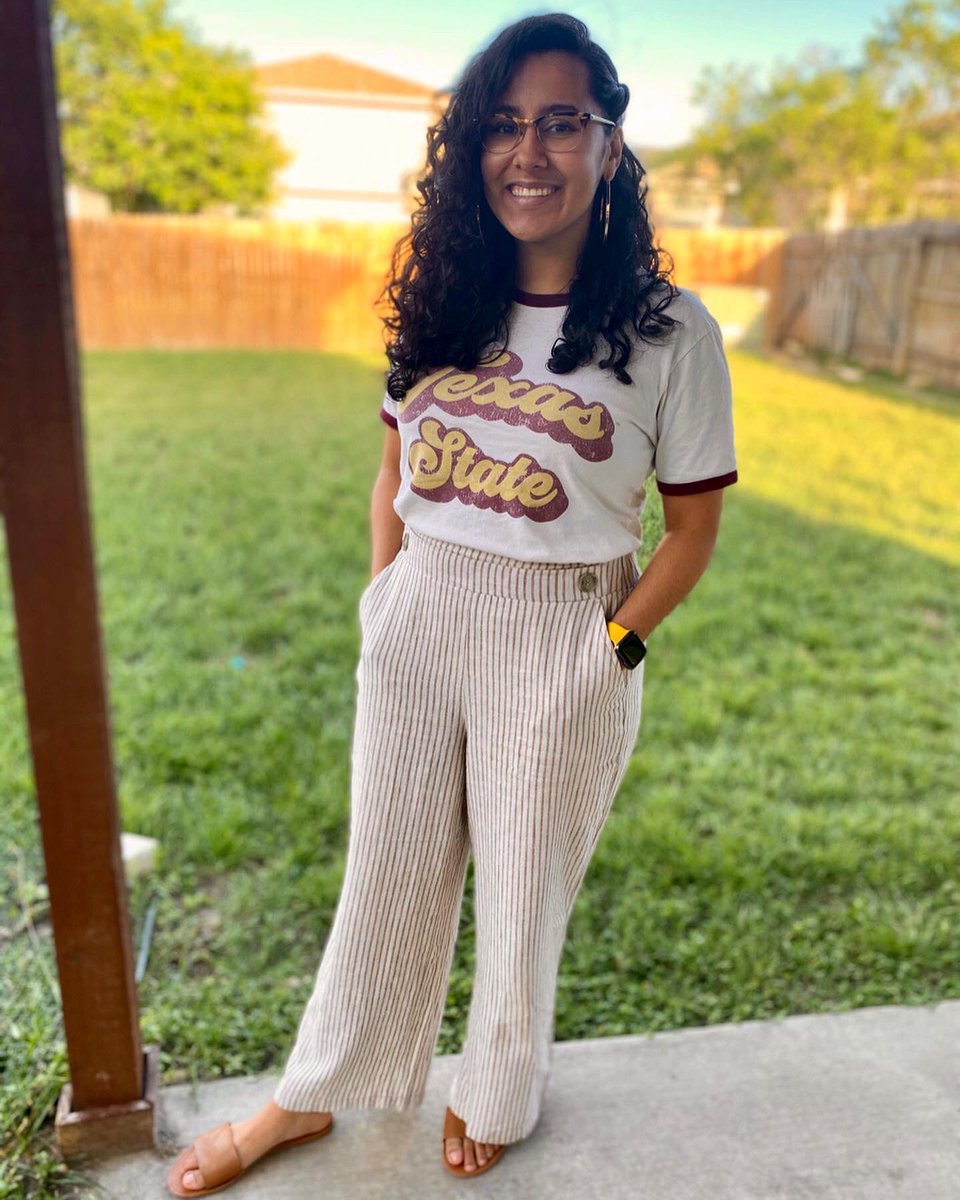 SoyJayDee's tweet image. LIFE UPDATE: I graduated with my B.S. today. ❤️👩🏾‍🎓🎉📜 #txstate #FirstGenGrad