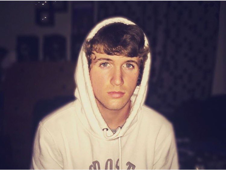 RealColBol's tweet photo. happy birthday bryson!! take it easy up there. #FlyHighB https://t.co/3pAVTrGiZM