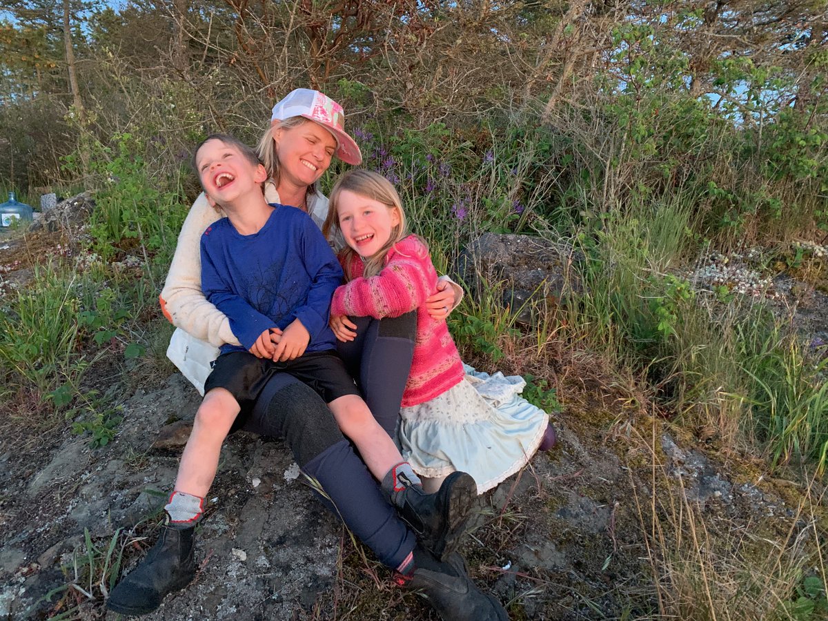 TaraGMartin's tweet photo. Fortunately I've been able to continue fieldwork during these COVID times with the help of my little field assistants #TeachingTheNextGeneration #ConservationDecisions #SalishSea https://t.co/xX8PTpRZrn
