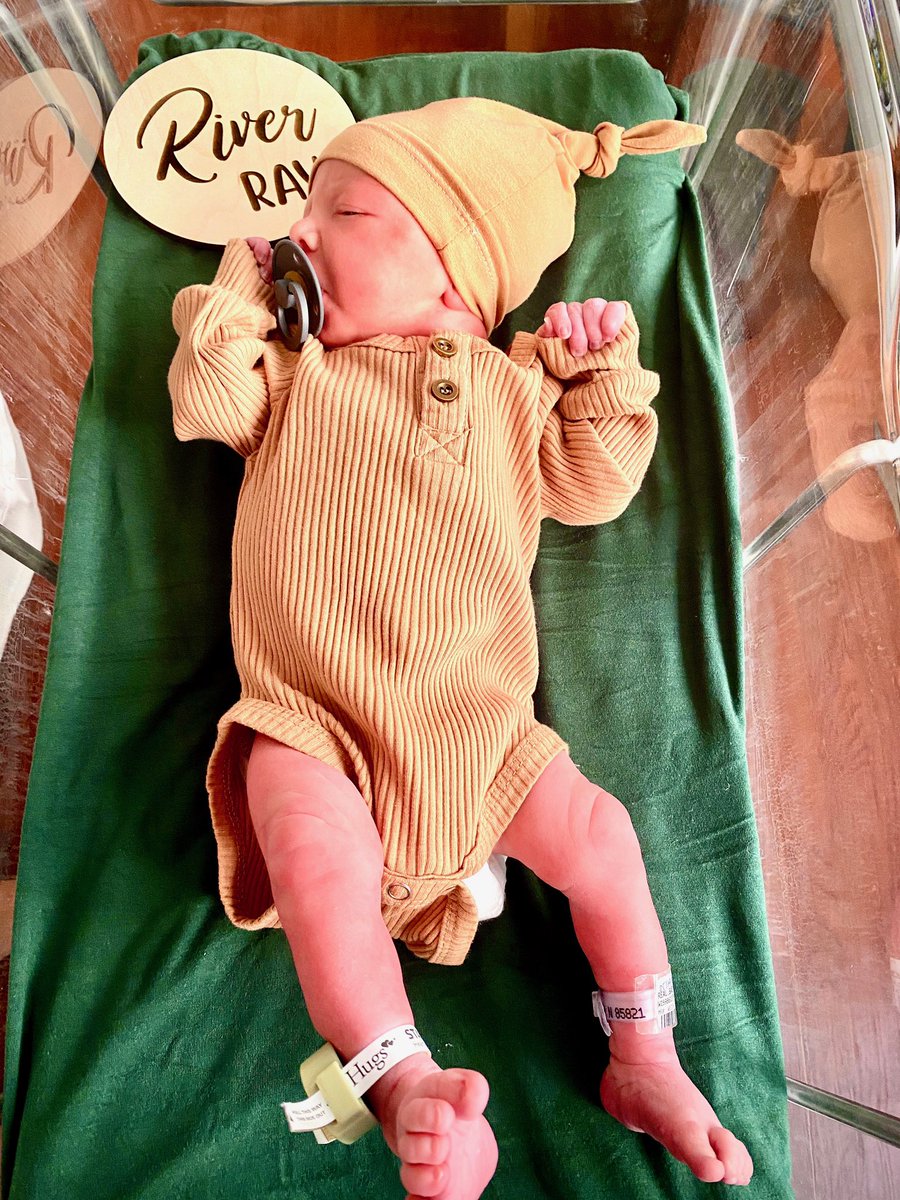 Real_kyle_10's tweet photo. Today Francine delivered our handsome Baby Boy! Everyone say hello to River Ray Real 👨‍👩‍👦👶🏼 https://t.co/Kd6mOKdq7C