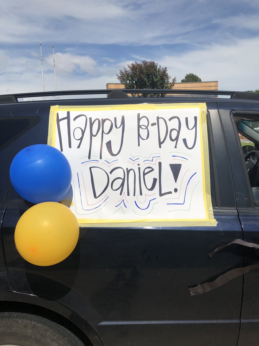 KrebsMrs's tweet photo. Daniel’s bday parade and his reaction (priceless). Thanks for joining me @MrsV_SRHS and can you tag the others on these pics. @SamRayburn_HS @VReyes15 @krearick73 @MrsJenBarnhart https://t.co/0tZdCDbzyD