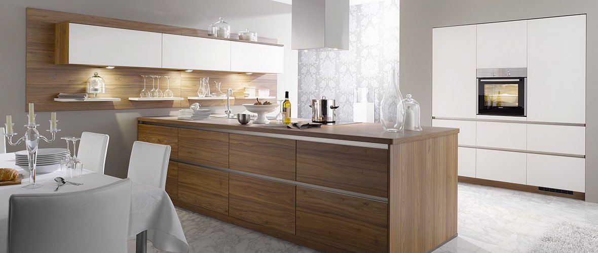 BauformatUSA's tweet photo. Stay safe you guys! #bauformat #bauformatusa #modernkitchen #europeankitchen #germankitchen #walnutkitchen #shelf #storage https://t.co/lDbTQGevOv