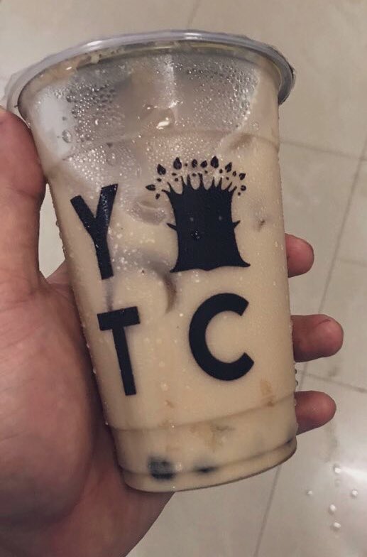 R1CarvajaL's tweet photo. Thank you sa milk tea!
#YellowTreeCafe
#FrontlinER
#MilkTea
#YTC https://t.co/WWsGyBTGBO