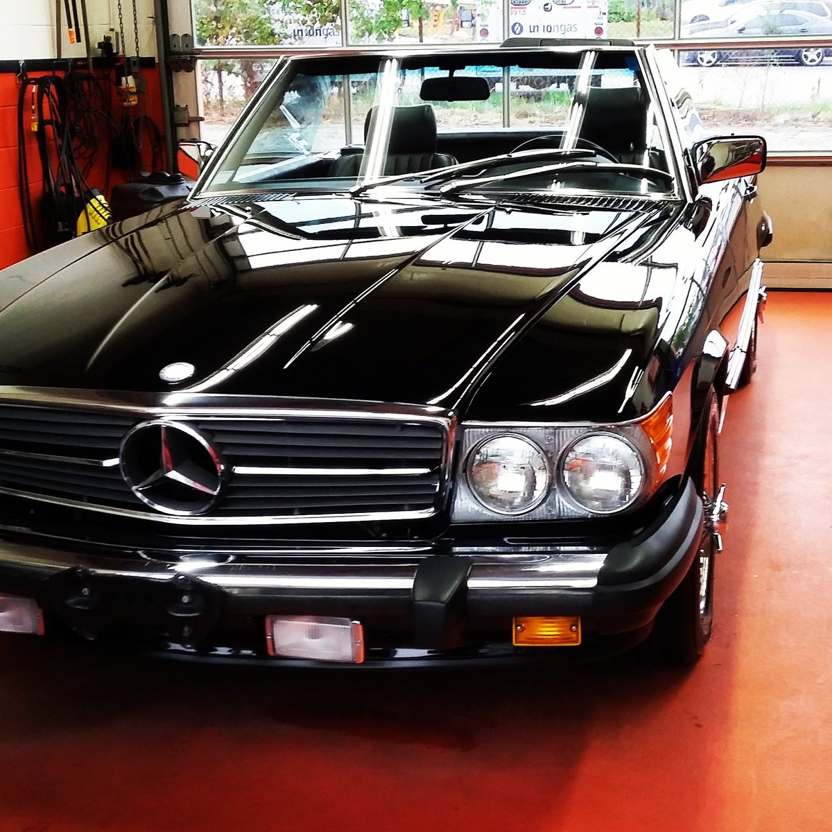 BodyProPolish's tweet image. 7 stage polish under LED lights