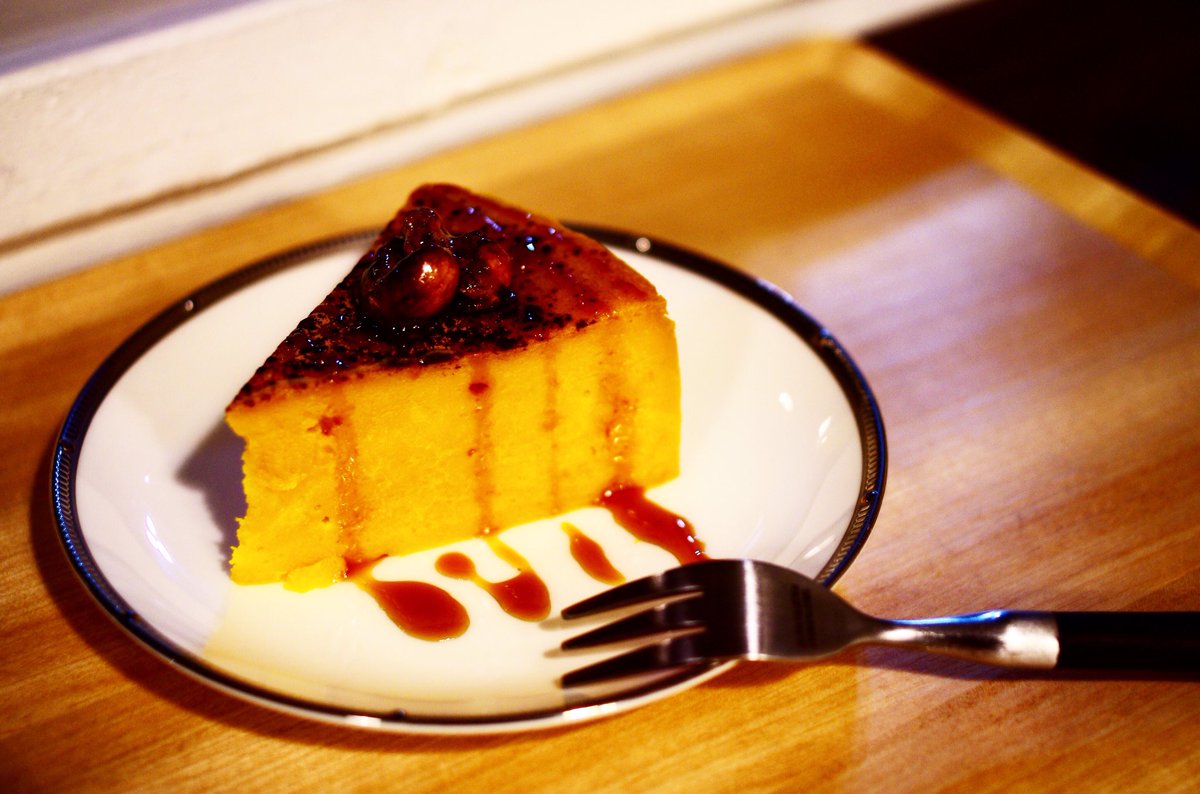 Kenohi ケノヒ 店主ひかる 今日も10 時の営業です かぼちゃケーキ焼きました 髪が伸びたので人生で初めてヘアゴムを買いました くくるの難しい 武蔵小山 武蔵小山ランチ 武蔵小山カフェ テイクアウト 学芸大学カフェ 西小山カフェ 不動前