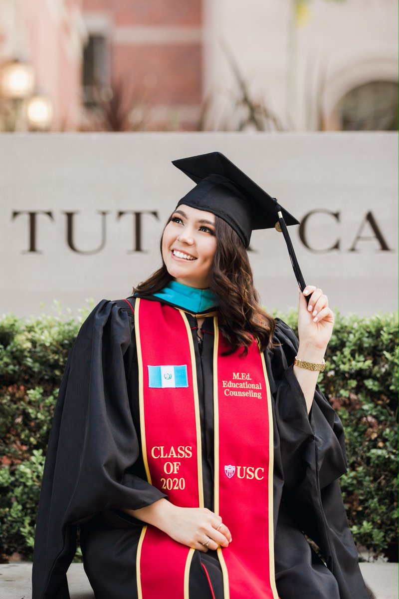 soydolce's tweet photo. At 24 yrs old, this Guatemalan Immigrant MASTERED IT 🙌🏼🇬🇹🎓 #USC2020 #MasterLatina https://t.co/1pEkMC4WjK