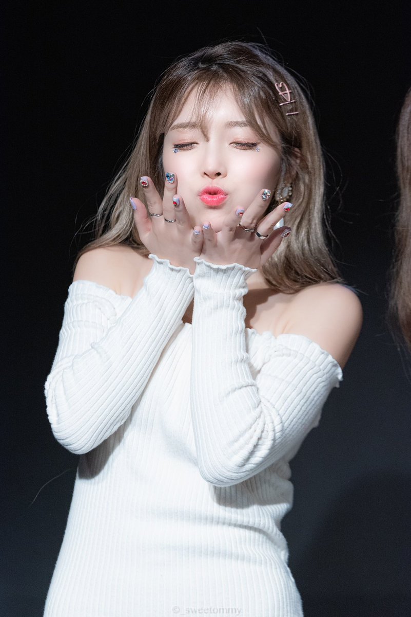 _sweetommy's tweet photo. HQ [181209] 
“유우” 라벨업 5 
( @LABELUP_yoowoo ) 
#라벨업 #labelup #유우 #yoowoo https://t.co/891AHsJLtH
