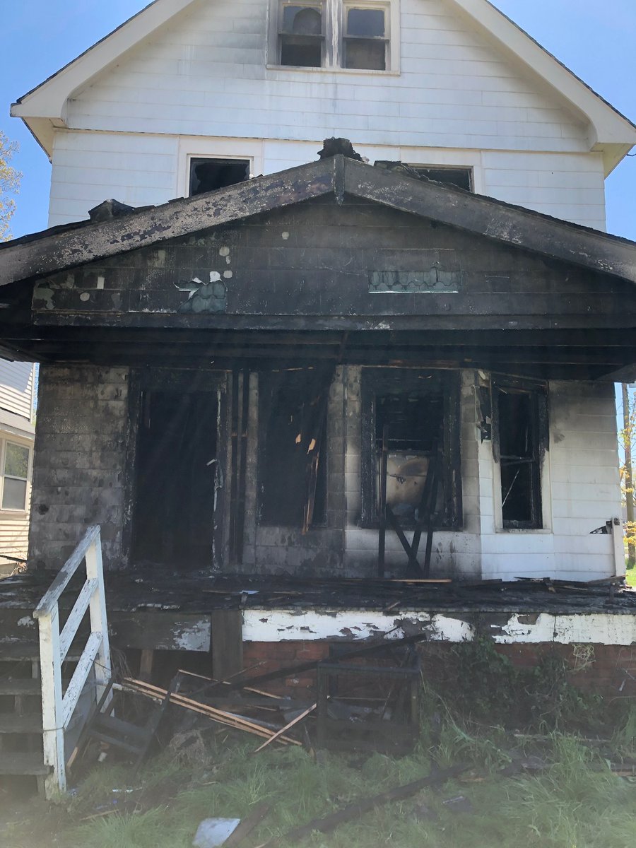 East Cleveland Fire (@ecfd500) on Twitter photo 