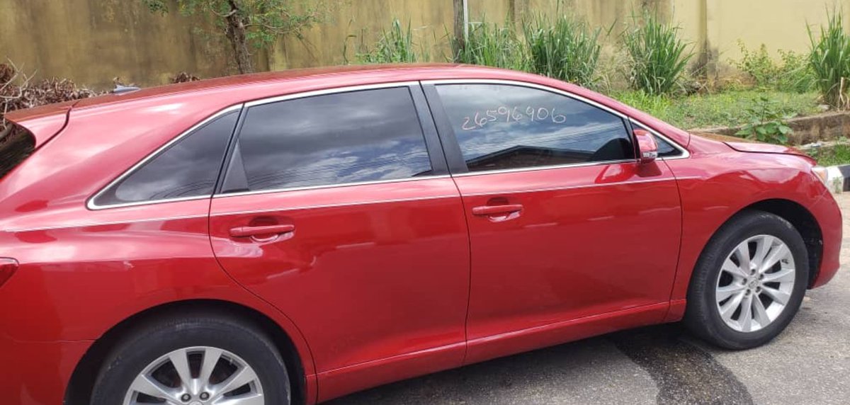 tat_autos's tweet photo. DEALS! DEALS!! DEALS!!!📣📣📣
.
.
.
Brand: Toyota
Model: Venza (Red)
Year: 2014
Transmission: Automatic 
Condition: Foreign Used, Super neat (Interior/Exterior), Factory AC, Low mileage, Power Windows &amp; Lock, 100% OK! 
DM TO CLAIM!!!📩 https://t.co/P16VX4k2cC