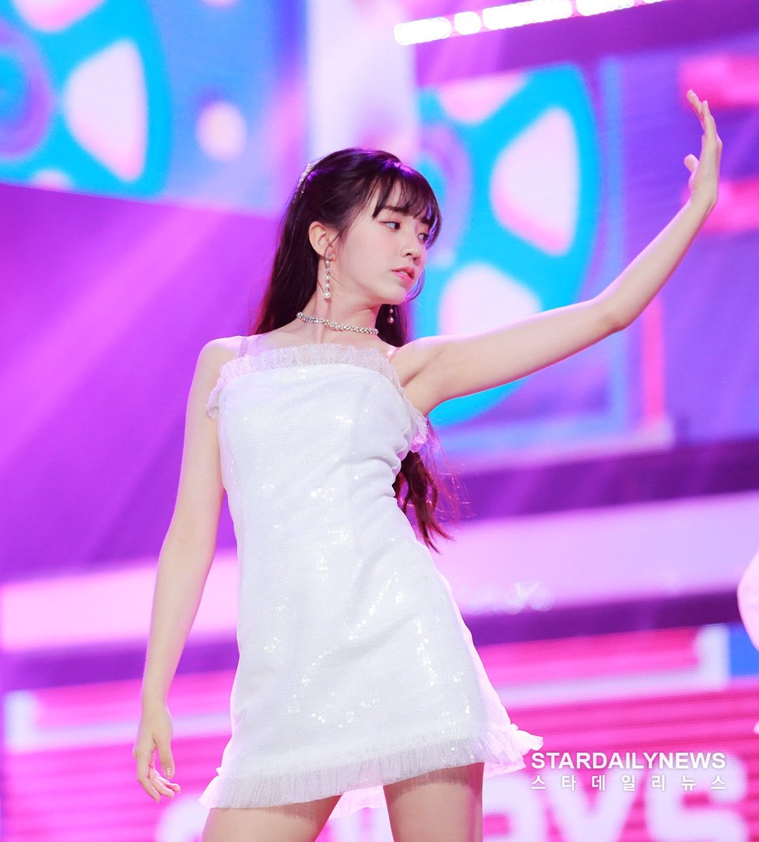 BrasilBusters's tweet photo. [📷] 13.05.20 - Fotos da apresentação do Busters no MBC Show Champion, via imprensa. 

#Busters #버스터즈 #피오니아 #Paeonia #버스터즈_컴백 #Busters_COMEBACK #StreamPaeonia
Cr. StarDailyNews https://t.co/3Hy8HgcVUI