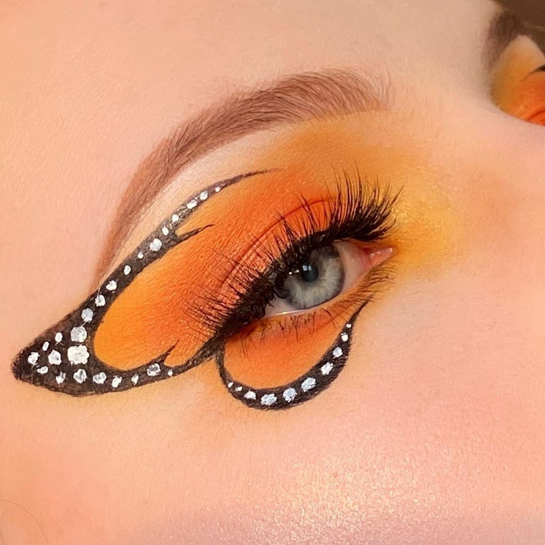 MorpheBrushes's tweet photo. what my stomach looks like when my crush looks directly into the zoom cam 🦋🧡
📸: @emilyannecarden #morphe #morphexjaclynhill #morphebrows https://t.co/4EnRWpaCis