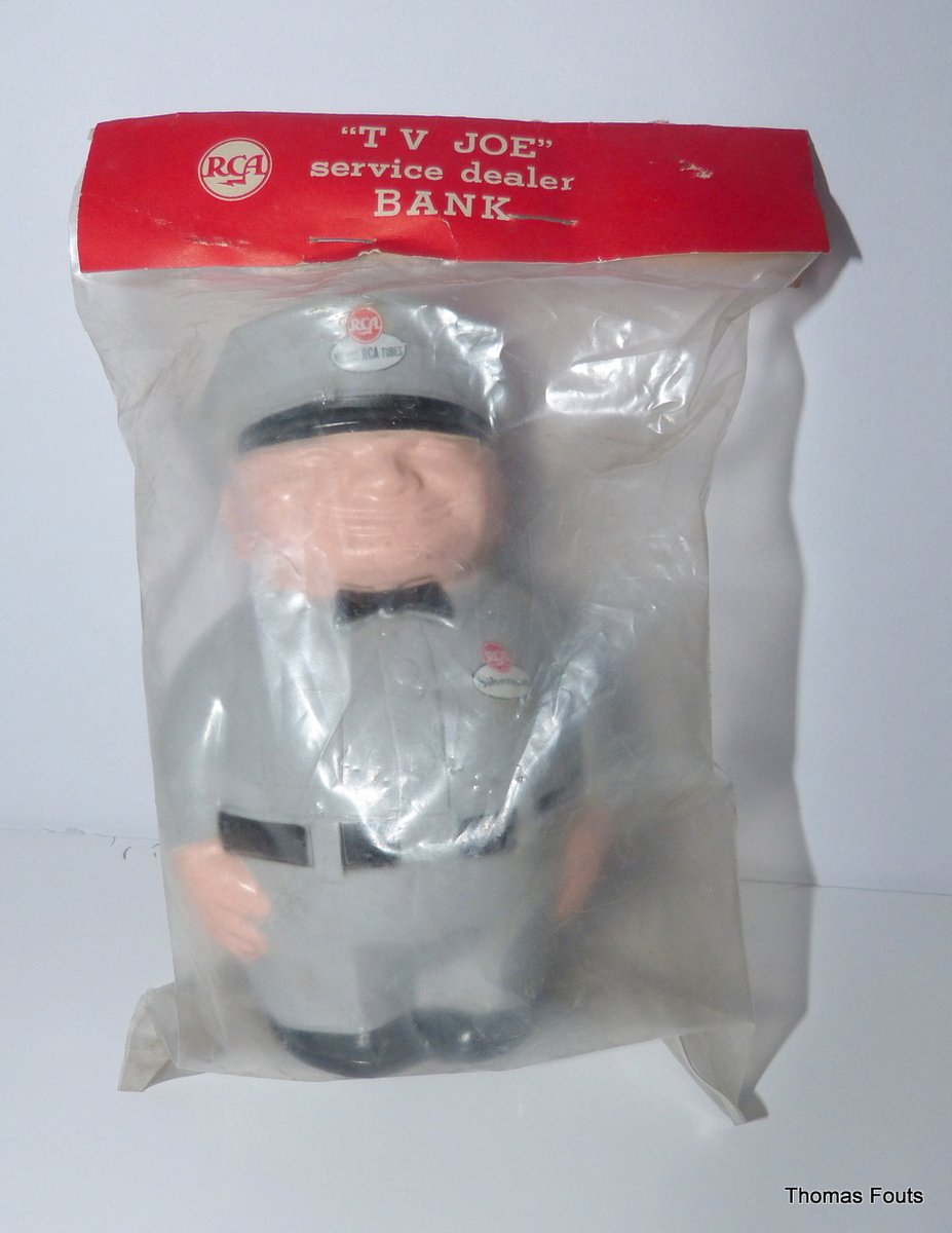 Any RCA collectors out there that want 1950's stuff? I found this cool item on eBay. ebay.to/2WYsc9Z I see the price was reduced!
