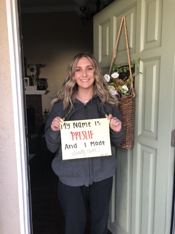 Congrats to returner Preslie for making Varsity Cheer!💙