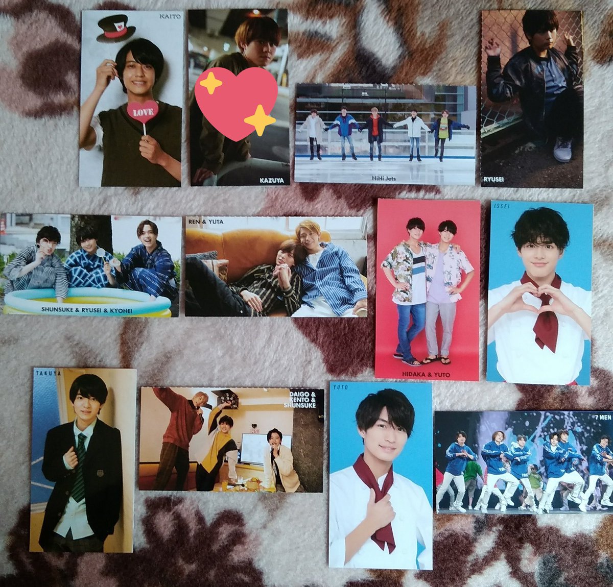 _trhk_88's tweet photo. @JLK_ym71 初めまして、画像一枚目と画像二、三枚目の💖と交換可能でしょうか？ https://t.co/9cRINK2yNm