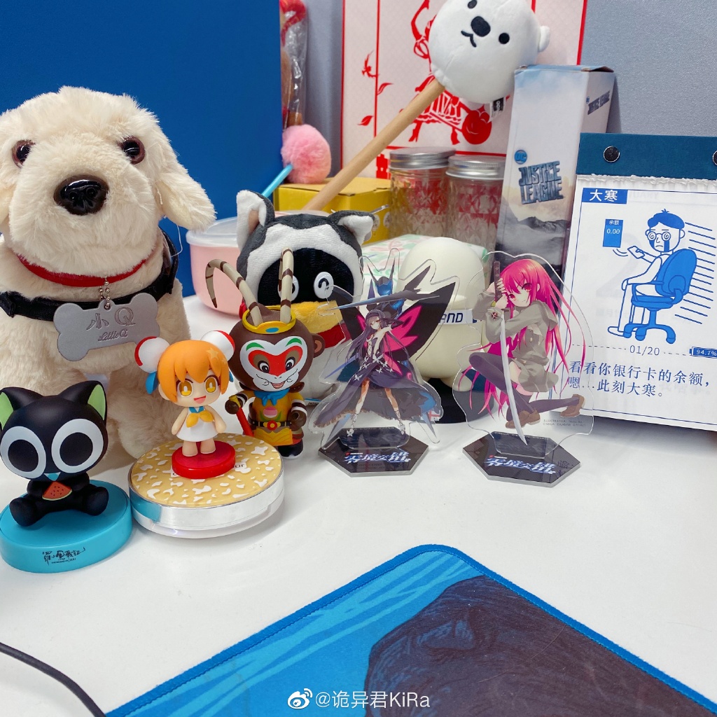 LimiLily's tweet photo. 上班好烦啊······ https://t.co/fNxgYdzSvs