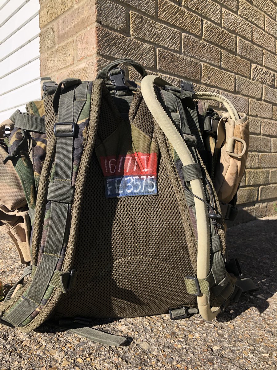 AFGFelton's tweet photo. It’s #fridaymorning folks, so time for a bit of..... #fridaymotivation #GreenPT #physicaltraining #habit #airborne 🆎 https://t.co/nEH3MFjC8n