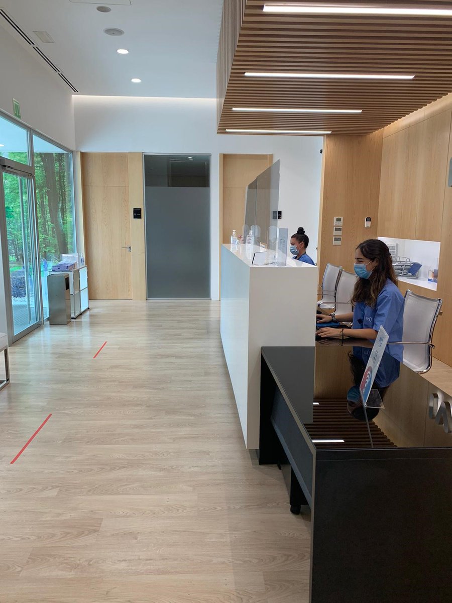 Nueva realidad, nuevos elementos de mobiliario y vestuario. #IVIBilbao se adapta a la nueva situación, manteniendo eso sí, los mismo niveles de profesionalidad e ilusión por ayudar a mujeres y parejas a tener un hijo. <a href="/MFerrando_ivi/">Marcos Ferrando</a> #JuntosLoConseguiremos