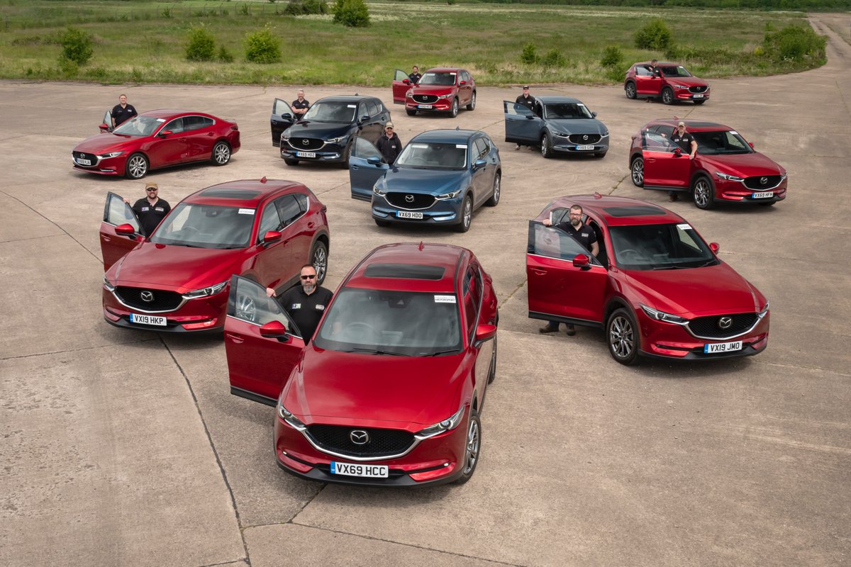 Missionmotorspt's tweet photo. 4,300 miles travelled in a single day by a MM veteran team deploying a fleet of cars in support of @TeamRubiconUK across the UK. 
We are leaning in to do all that we can to help in the national fight against COVID-19, and collaboration with others is the cornerstone of our work. https://t.co/Uoc8Znzzt7