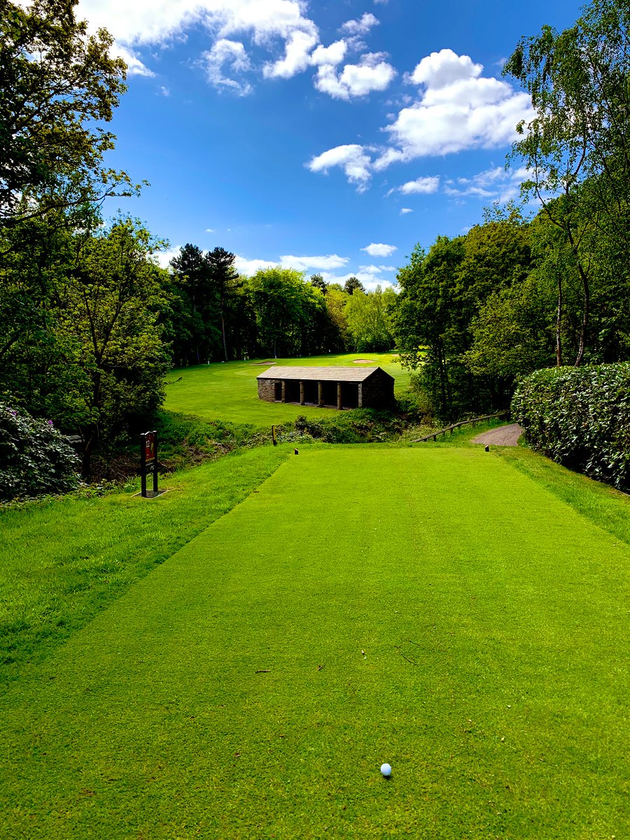 SteveAbbotts1's tweet photo. Great to get back out on the course yesterday, great weather, @WortleyGolfClub , well done all at the club for the great organisation 👏🏼 mixed results but lots to be optimistic about 😁 @PlayMore_Golf https://t.co/IbczSdV2lg