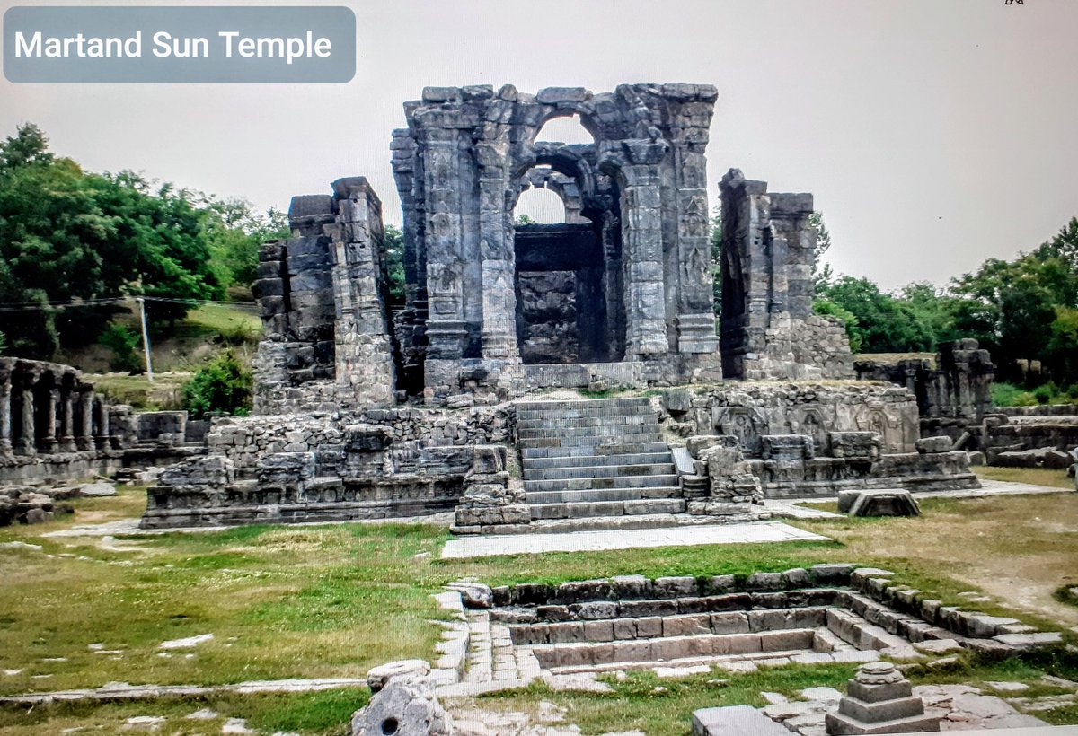 mamatarsingh's tweet photo. #Konark in Odisha is synonymous with the grand sun temple, an #UNESCOWorldHeritageSite that most of us know but
DYK: There are few more must visit #SunTemplesInIndia at #Modhera in Gujrat, #Martand in J&K, #Katarmal in Uttarakhand (all seen by me, PC: R.K.Singh) #IncredibleIndia https://t.co/ijWEHrZPp6