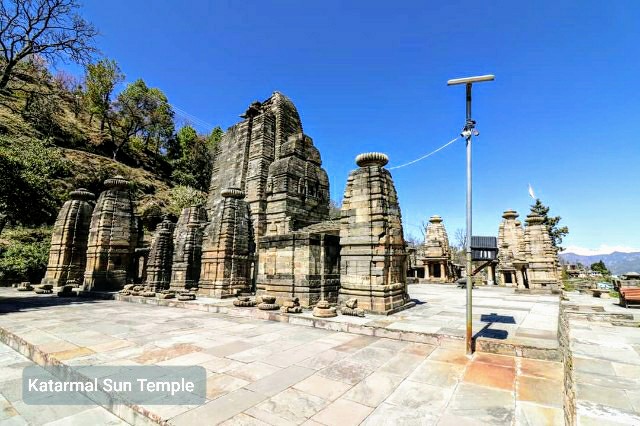 mamatarsingh's tweet photo. #Konark in Odisha is synonymous with the grand sun temple, an #UNESCOWorldHeritageSite that most of us know but
DYK: There are few more must visit #SunTemplesInIndia at #Modhera in Gujrat, #Martand in J&K, #Katarmal in Uttarakhand (all seen by me, PC: R.K.Singh) #IncredibleIndia https://t.co/ijWEHrZPp6