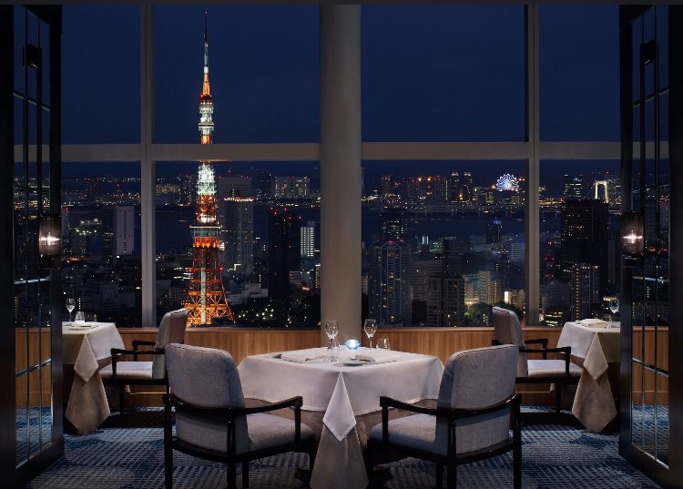 WheeLog_App's tweet photo. 【WheeLog! アプリ内スポット紹介】

『ここ一番での勝負デートに！
ミシュラン一つ星レストラン🍽』

���リアフリーの店内で同じフロアに多目的トイレあり。
東京タワーが見える景色を楽しんで🗼

https://t.co/iRRUrRVtnQ

#WheeLog
#wheelchair
#バリアフリースポット
#AZURE45 https://t.co/8xZE6fZ2JM