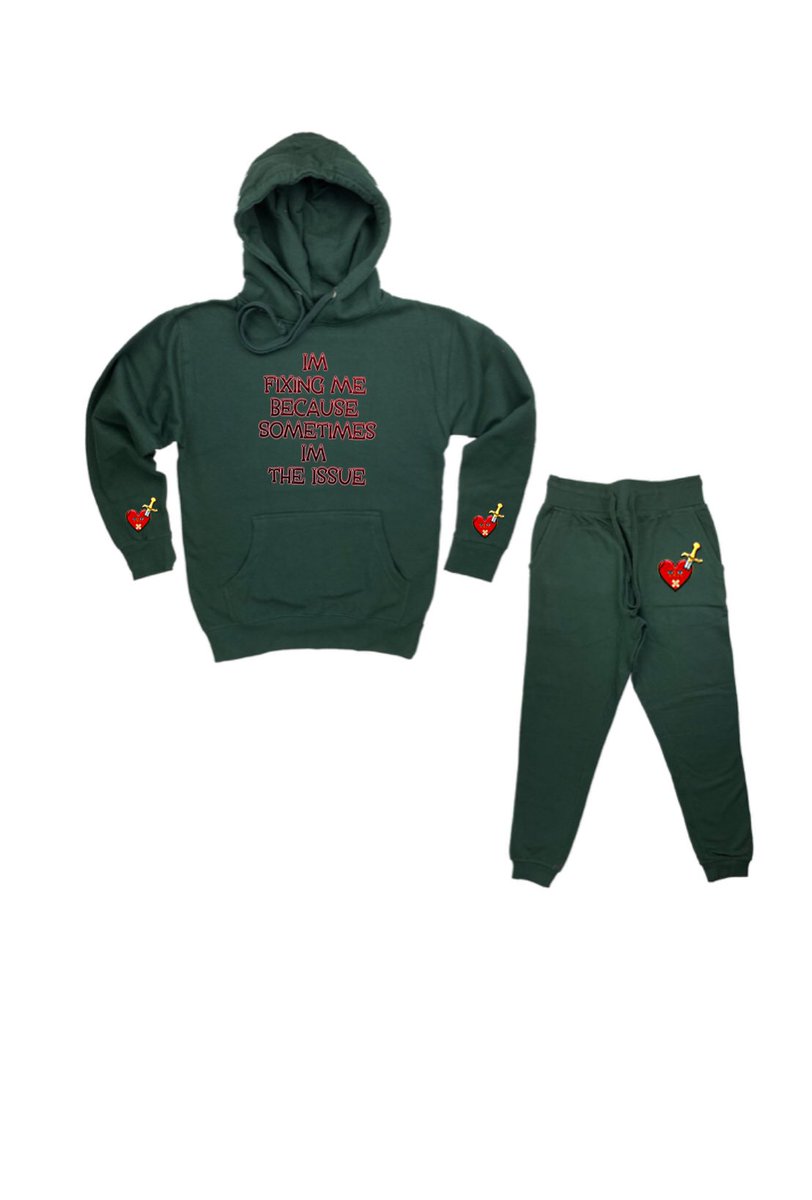 VivreLaVieCo's tweet photo. #shoplla #livinglifeapparel #lla #green #red #gold #hoodie #jogger #sweatsuit #unisexapparel #cotton #brokensoulCollection #heart #streetwear #urban https://t.co/tRwgfYTQH0