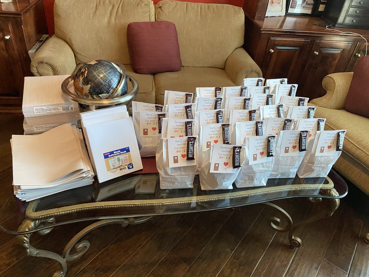 My materials finally arrived and can’t wait to hand them out to my students. Thank you <a href="/craignewmark/">craig newmark</a> and <a href="/familyalbumapp/">FamilyAlbum</a> for your generous donations.
