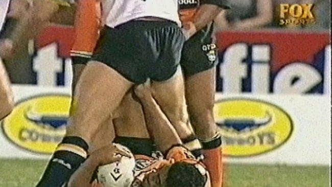 notnothoppa's tweet photo. @NRL_Oracle I can assist with the implant https://t.co/ZJZbDIG0er