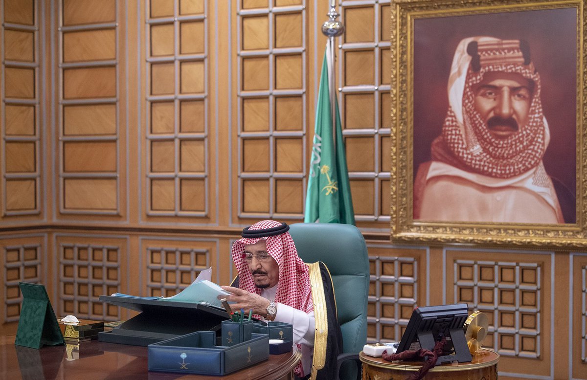 alarabp's tweet photo. @mohammadfalsaud @NH_alshammarih اللهم احفظ المملكة العربية السعودية 
واللهم احفظ خادم الحرمين الشريفين
الملك سلمان بن عبد العزيز آل سعود
واللهم احفظ ولي العهد الامير
محمد بن سلمان بن عبد العزيز
واللهم عزهم ولا تعز عليهم
وانصرهم على كل من يعاديهم او يضمر الشر لهم
لكل من يحبهم يضع قلب❤️ 
ويعيد التغريدة🔁
وشكراً https://t.co/i57PnvDA7H
