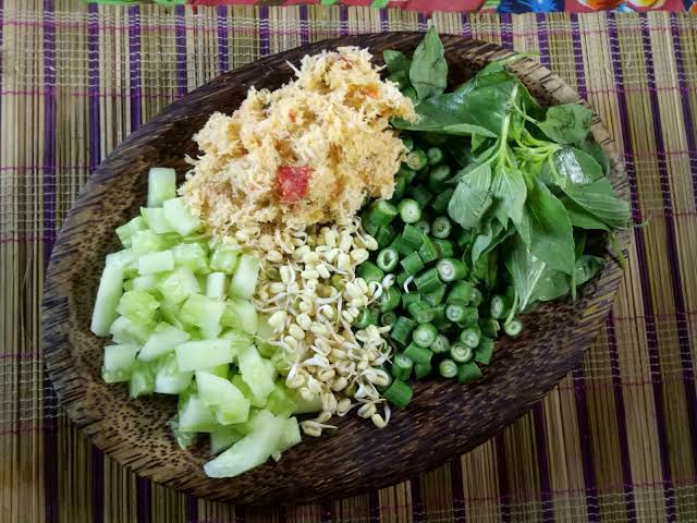 Ungkel_K's tweet photo. Pic:gogel
Request an menu not save alias on danger aka terancam dari mbk @sitisisterceria 
Bisa buat menu alternatif kalo lagi bosen makan ikan/ayam/daging,selain sueger bergisi juga buatnya gampang cepat dan yg pasti wuenak tur murah,monggo yg mau nyimak boleh https://t.co/ccCsUc9QaZ