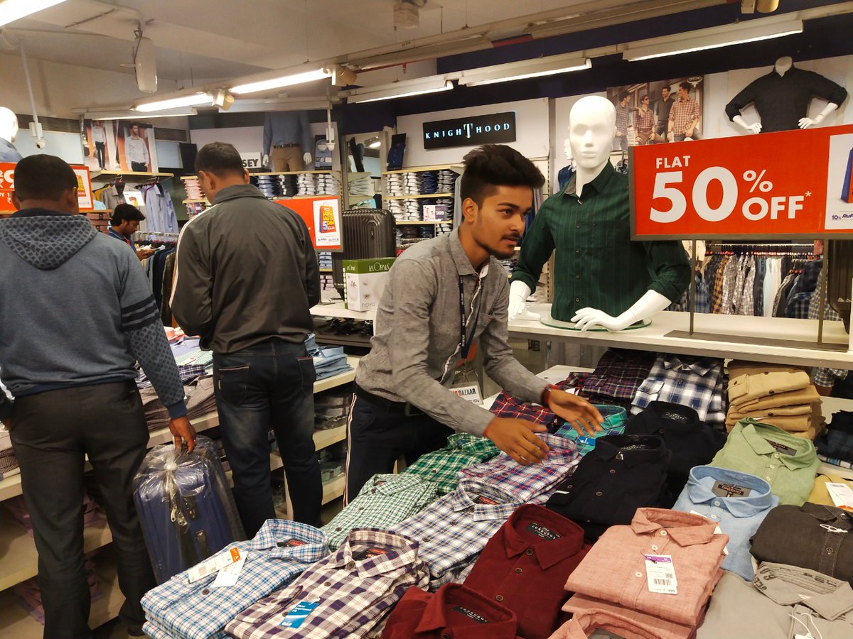 BABLEINDIA's tweet photo. On the Job Training program makes the candidates more competitive in the job market.
In WB the candidates of Retail, under NSQF program, got the opportunity to visit the big industries for their OJT.
@SamagraShiksha 
@UtkarshBangla 
@NSDCINDIA 
@MSDESkillIndia https://t.co/9hC9v1UK7K