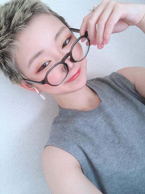 コスプレイヤー社員食堂ギラギラのTwitter画像7