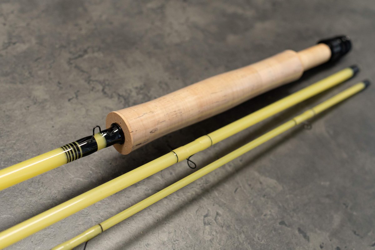 rawsonfishing's tweet photo. Finally got around to finishing the @ctsfishing Quartz 8’ 4wt. It’ll be available on the website soon, but DM here if you’re interested.
#rawsonfishing #ctsfishing #glassisnotdead #flyfishing https://t.co/J7Z1bN3KqG