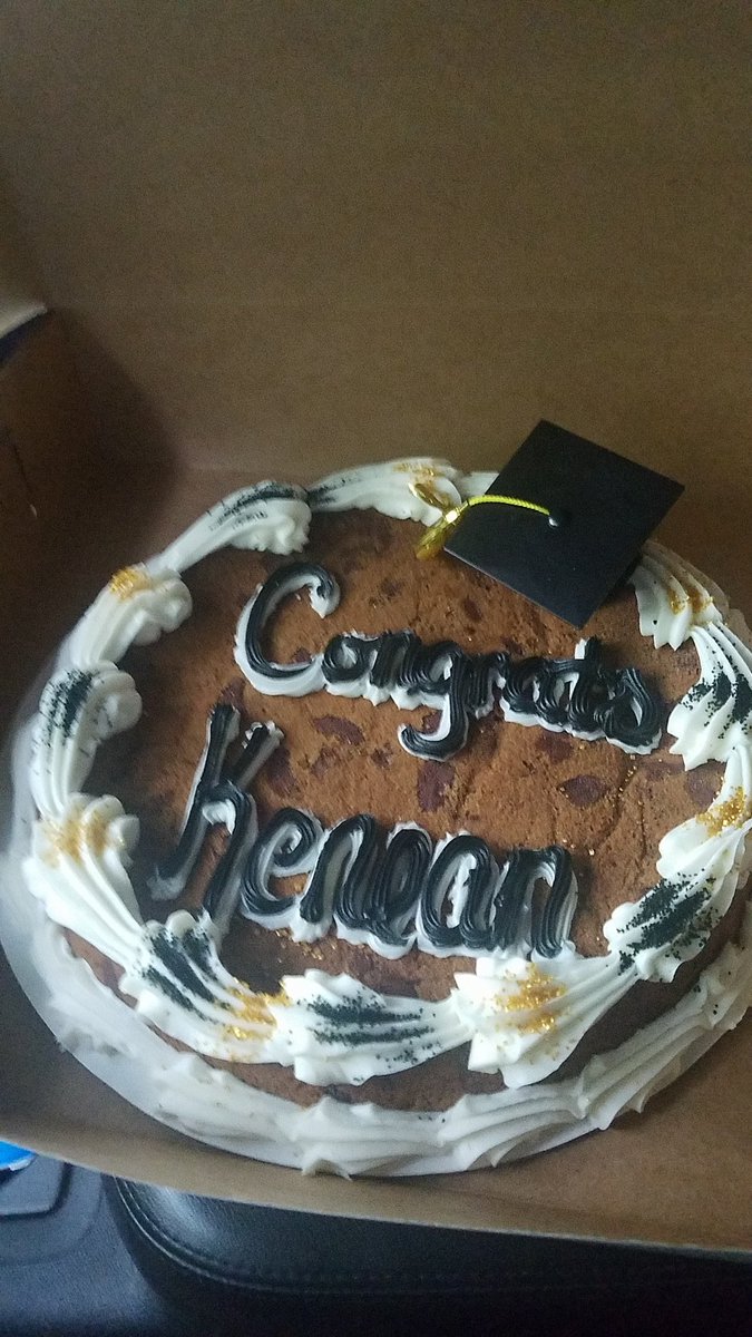 kenean_caldwell's tweet photo. OG Graduation 2020
#OGTigers https://t.co/4HGDoaoNKL