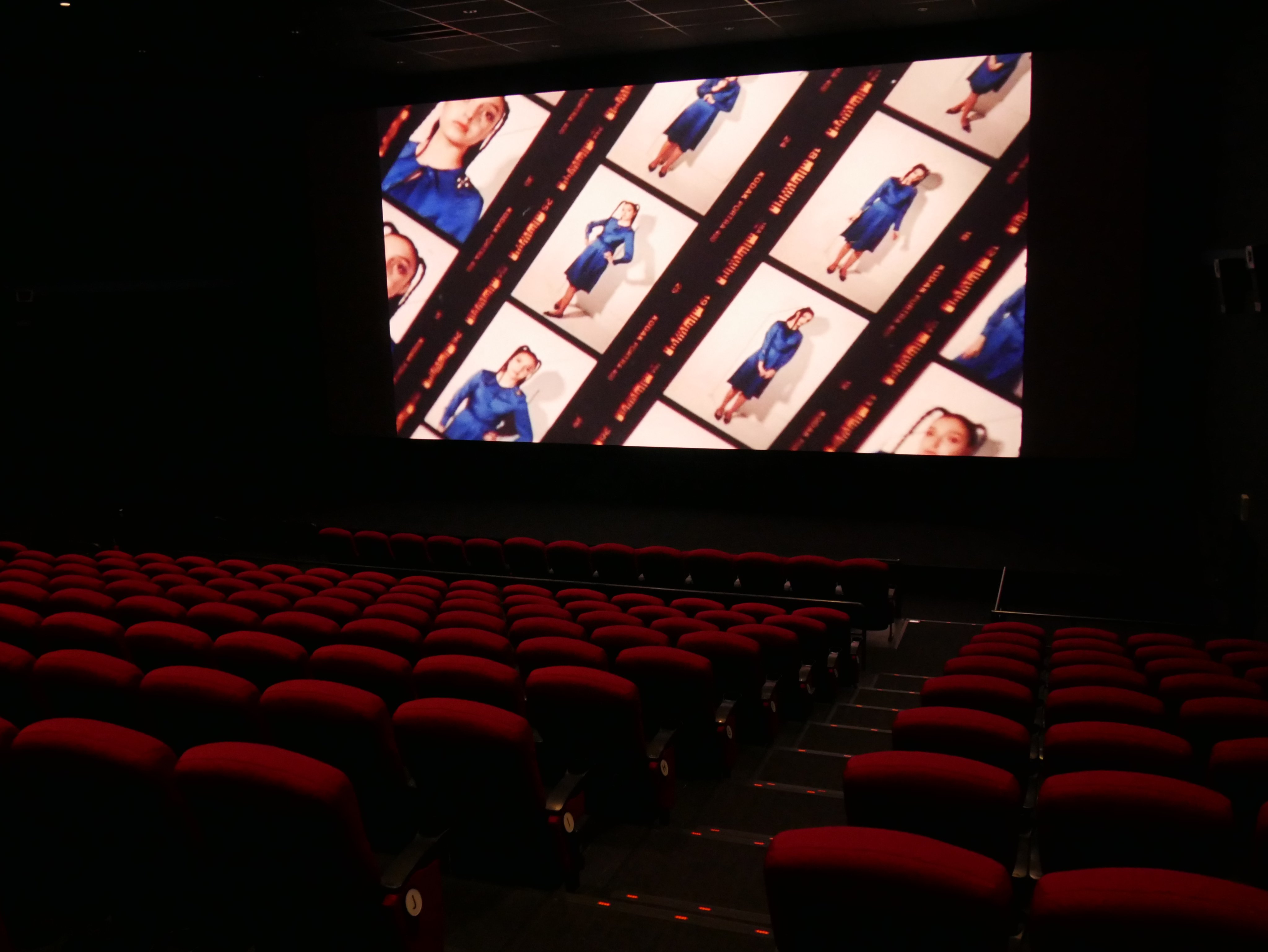 サンエー浦添西海岸 Parco City パルコシティ 配信もいいけど 映画館で見る映画は格別ですよね スクリーンでみる大迫力の映像 音声が恋しいこの頃 皆さまにシネマの雰囲気をお届けできないかと思い ユナイテッドシネマ にご協力頂き パルコ