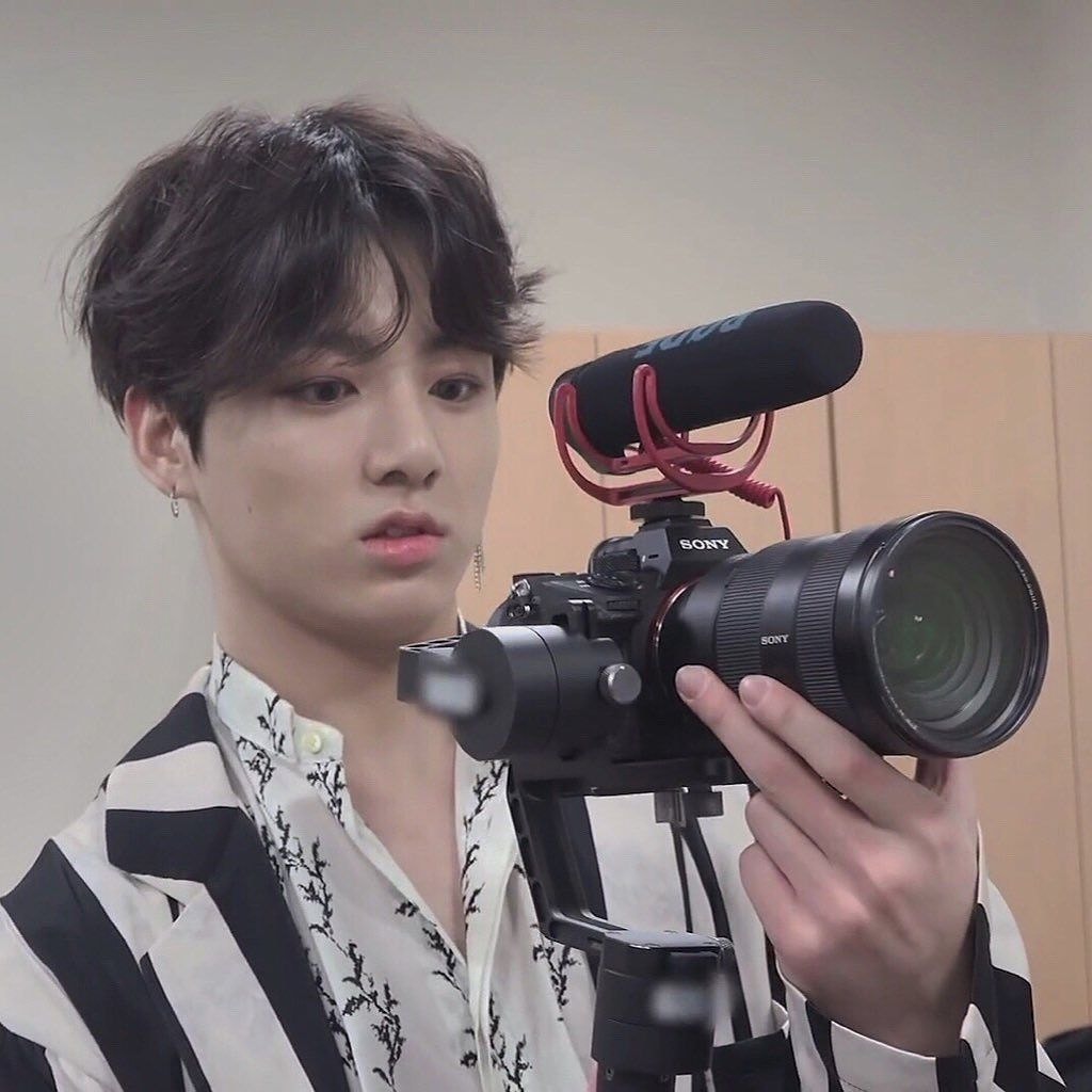 แกรม tweet media