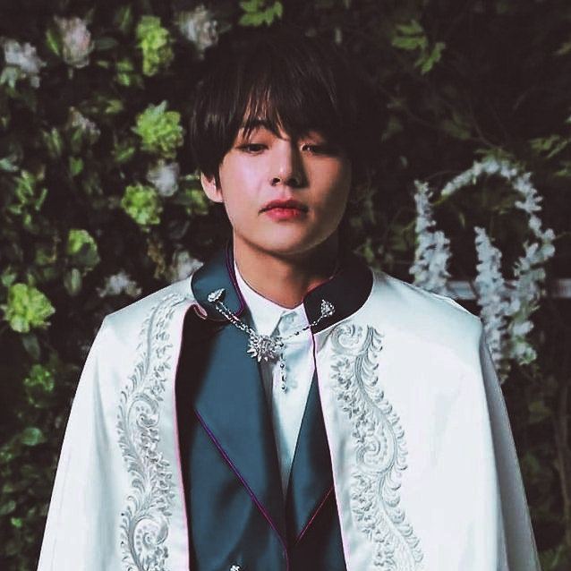 urmoodyhere_'s tweet photo. ❝ Kim Taehyung parody ❞
Newbie, tolong bantuannya. 

Mutual ?! Rt. 
Fambest ?! Dm. 

#roleplayerindonesia #roleplayerkpop #RP #rpkpop #roleplayerkpop #rpwindonesia #rpw #roleplayer https://t.co/xkIDCtdIj3