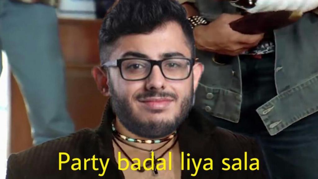 IsmartIshan's tweet photo. We are trending with #carryminati #justiceforcarry #shameonyoutube in India 

Target is 1 M + retweet fast to show support to carry minati 

Apna time fir ayega youtube https://t.co/vLjpUXpQjG