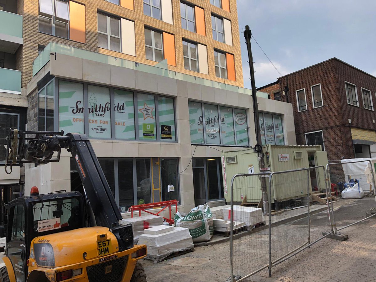 Customised Graphics Print Limited tweet media