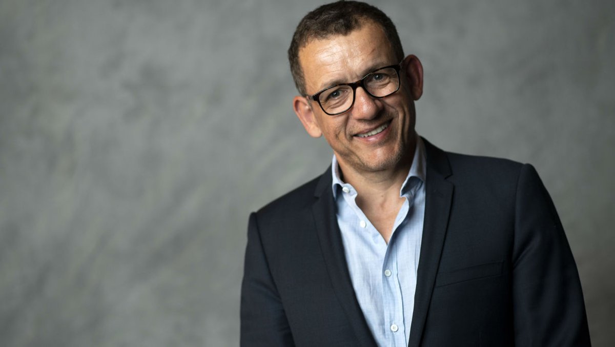 Dany Boon prépare un film sur la vie d'un immeuble confiné people.bfmtv.com/cinema/dany-bo…