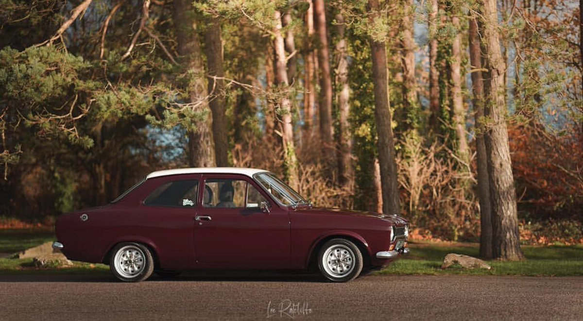 KeepinClassic's tweet photo. #KeepinClassic
#ford #escort #fordescort #escortmk1 #mk1escort #classicford #retroford #modifiedford #classiccars #showcar #retrocars #trackcar #mexico #fordescortmexico #escortmexico #rs1600 #rs2000 #fordrs #cosworth #cosworthyb https://t.co/Ks7wqFRhVe